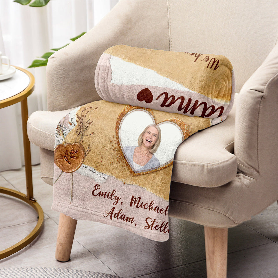 Grandma Mama - Gift for grandma, mom, dad, grandpa, aunt, uncle, sister, brother, husband, wife, friend - Personalized Blanket