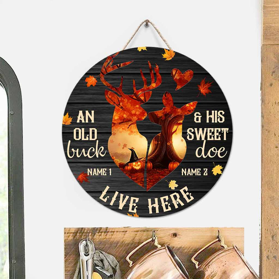An Old Buck - Hunting  Personalized  Round Wood Sign