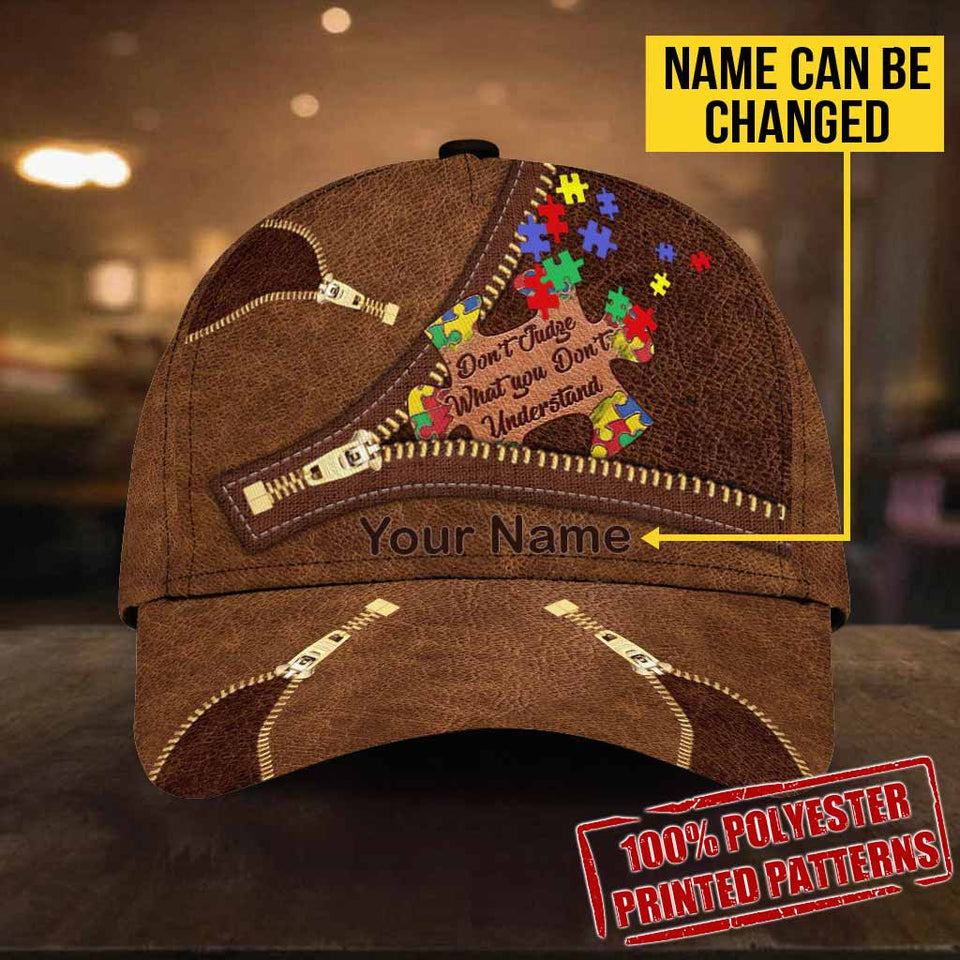 Ne jugez pas ce que vous ne comprenez pas. Casse-tête pour l'autisme. Casquette classique personnalisée.