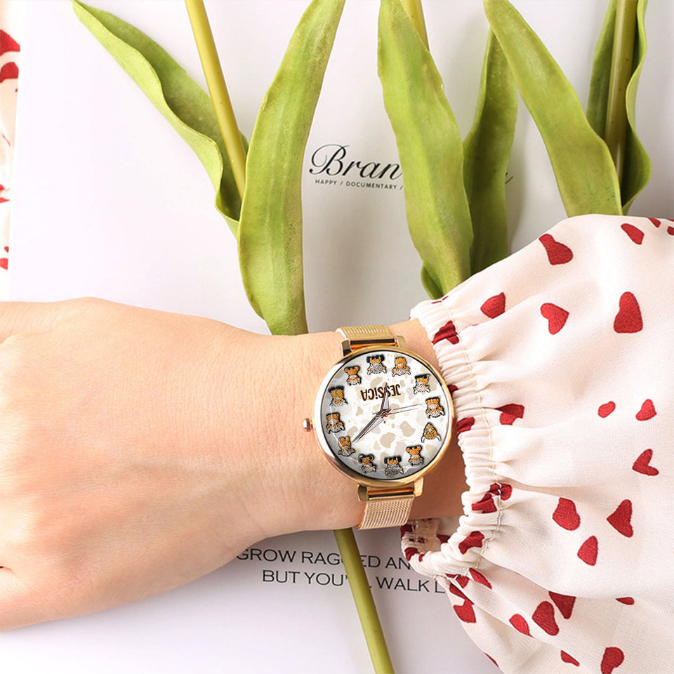 Just A Girl Who Loves Highland Cow - Personalized Highland Cow Women Hand Watch