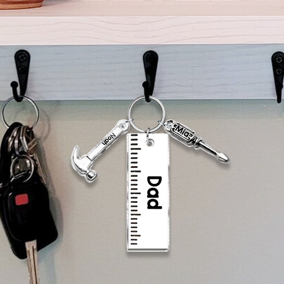 Dad Keychain with Hammer, Screwdriver & Wrench - Personalized Father Keychain with Charms