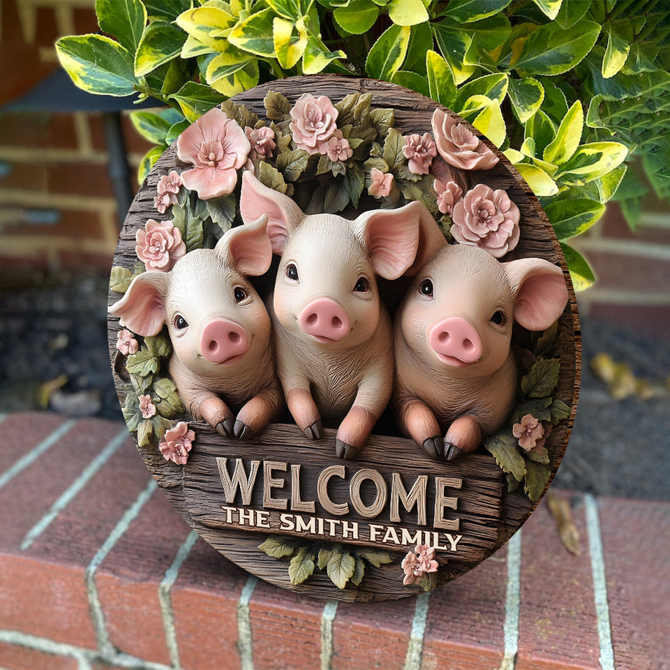 Welcome - Personalized Pig Lover Round Wood Sign