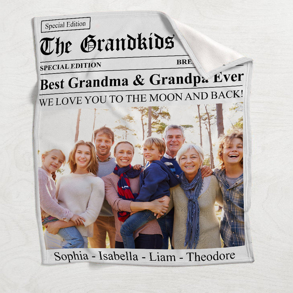 The Grandma Times Best Grandma Ever - Personalized Grandma Blanket