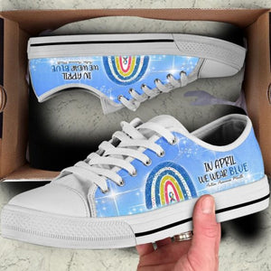 En avril, nous portons du bleu - Chaussures basses de sensibilisation à l'autisme 0921