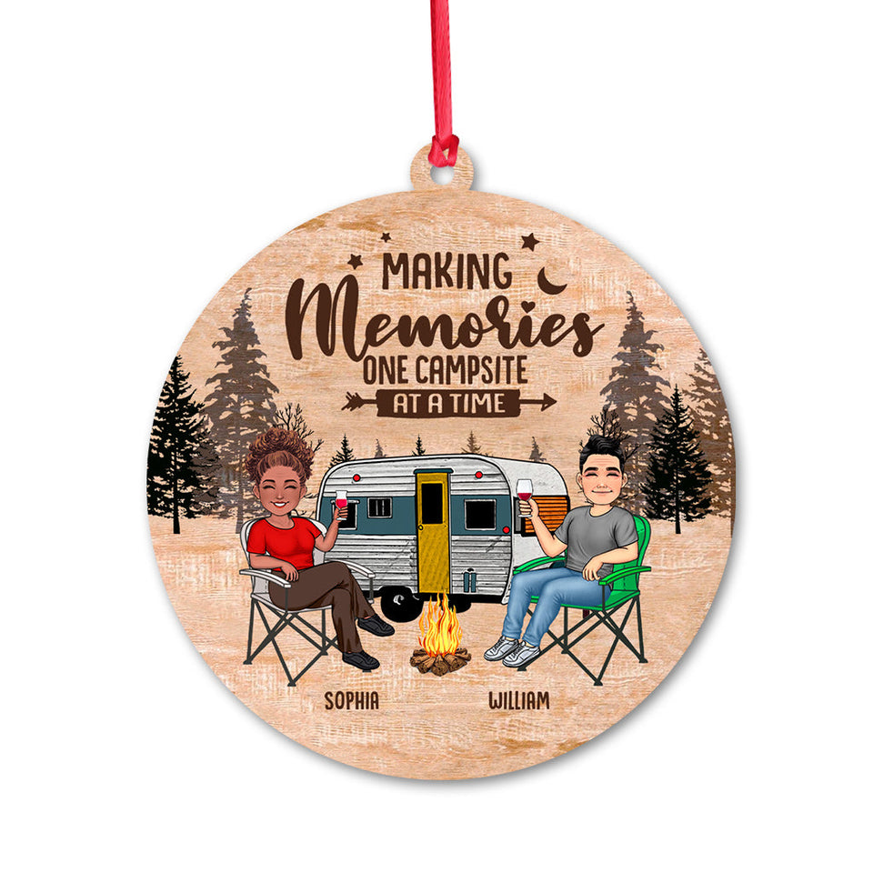 Happy Camper - Camping gift for husband, wife, boyfriend, boyfriend - Personalized Ornament