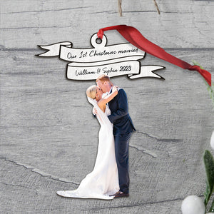 Our First Christmas Married - Personalized Husband And Wife Ornament