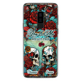 Skull Couple - Skull gift for husband, wife, boyfriend, girlfriend - Personalized Phone Case