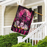 En octobre, nous portons du rose : drapeau de crâne d'Halloween pour la sensibilisation au cancer du sein (0822)