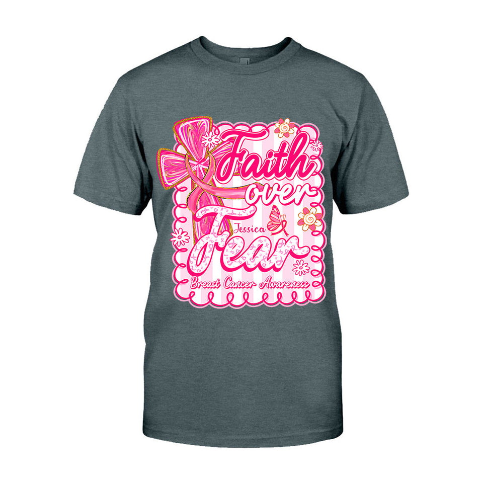 T-shirt et sweat à capuche personnalisés « Preppy Breast Cancer Faith Over Fear » (La foi plutôt que la peur face au cancer du sein)