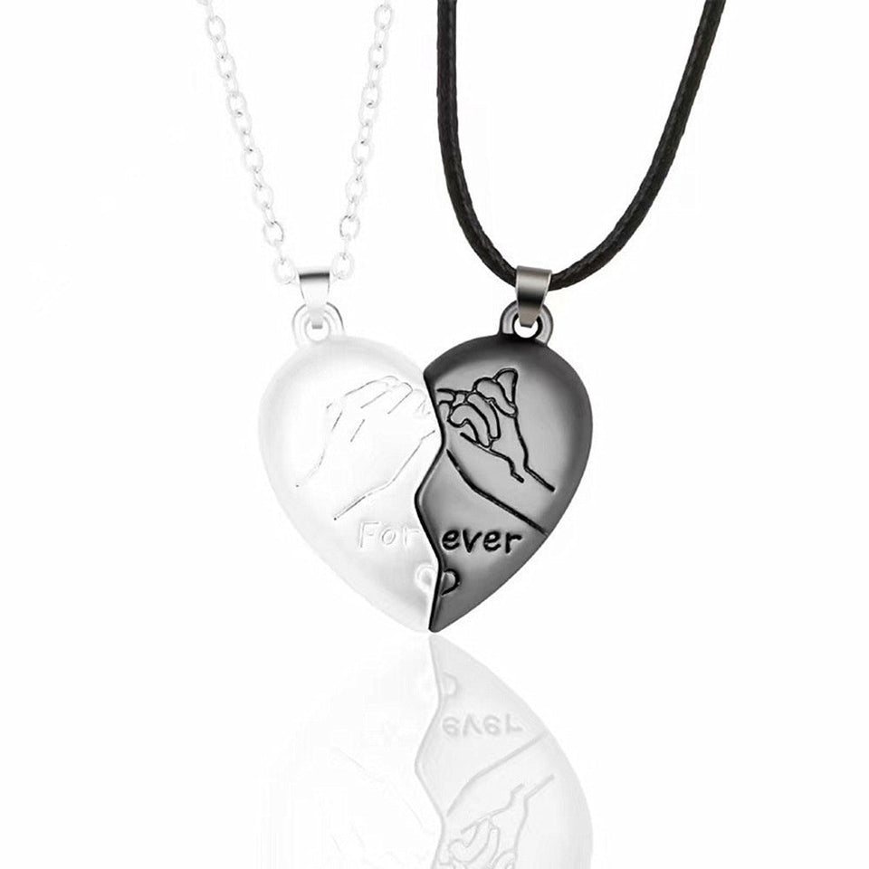 Magnetic Matching Hand In Hand - Couple Necklace