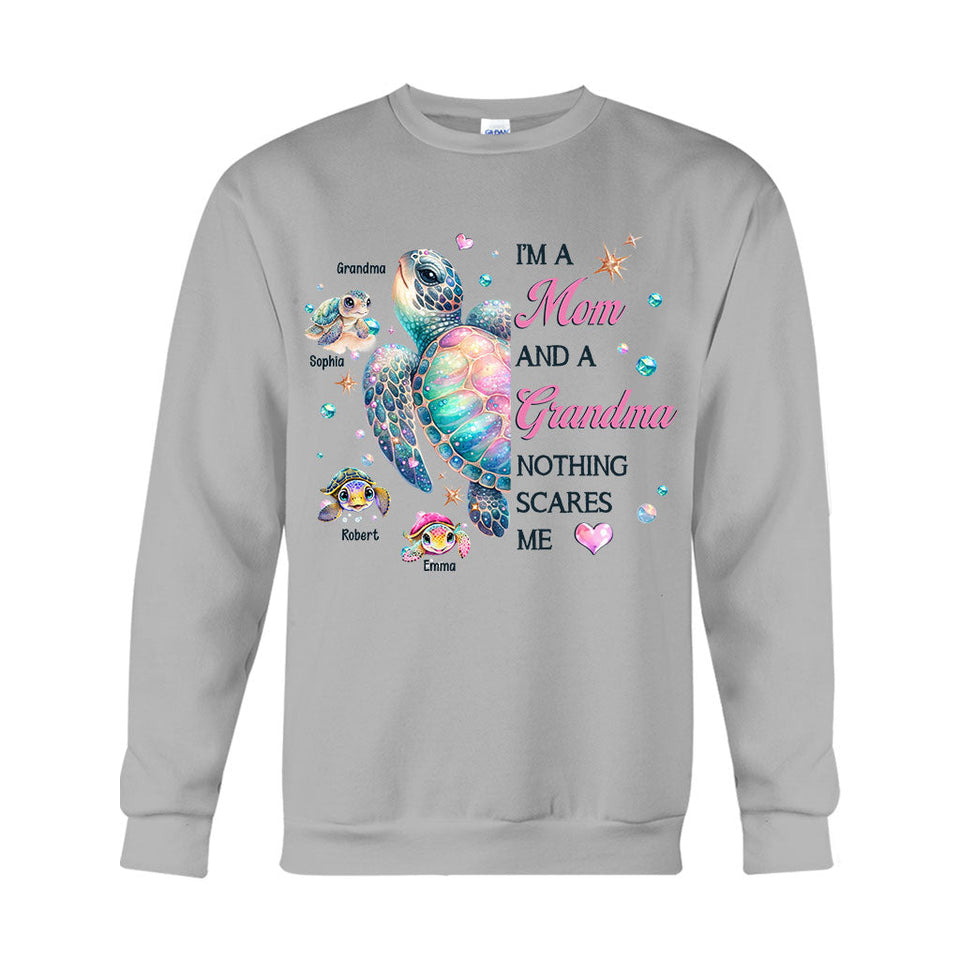 Nothing Scares Me Grandma Turtle - Personalized Grandma T-shirt And Hoodie