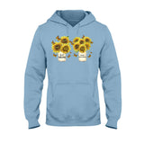 First Mom Now Grandma - Personalized Grandma T-shirt And Hoodie
