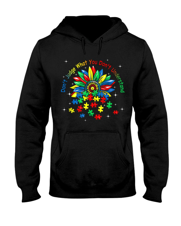 Ne jugez pas ce que vous ne comprenez pas - T-shirt et sweat à capuche de sensibilisation à l'autisme 0520